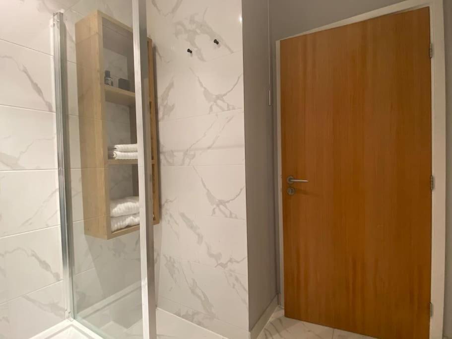 Stunning One B/R Apartment - City Centre Leeds  Buitenkant foto